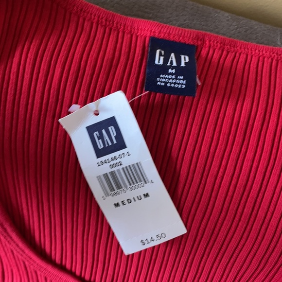 GAP Red Tank Top Size Medium - Picture 3 of 5